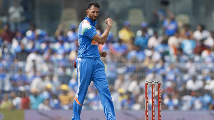 IND vs AFG Live Score: अफगानिस्तान ने पार किया 50 रनों का आंकड़ा, हशमत-ओमरजई क्रीज पर; भारत को चार सफलता