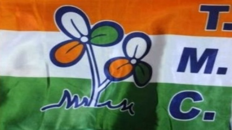 पश्चिम बंगाल: झटकों से नहीं  उभर पा रही टीएमसी, शिउली पंचायत में आठ सदस्यों ने दिया इस्तीफा; बताई ये वजह