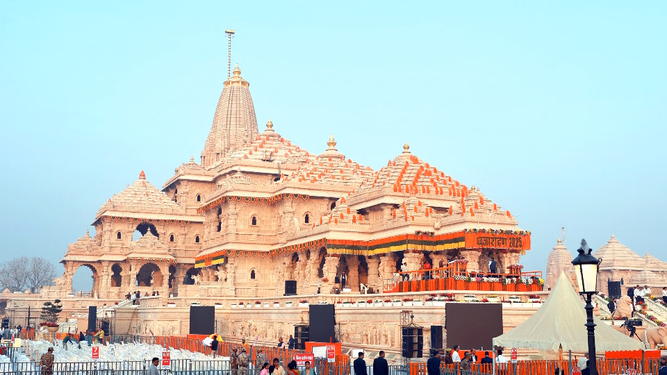राम मंदिर चढ़ावा गबन: सरकार-संघ के चौतरफा दबाव में हुआ इस्तीफा, बजरंग लाल बागड़ा ले सकते हैं चंपत की जगह