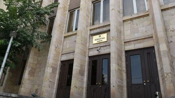 Հայաստանի Սահմանադրական դատարանը դռնփակ նիստ է անցկացնում քաղաքական ուժերի ներկայացրած հայցի հիման վրա
