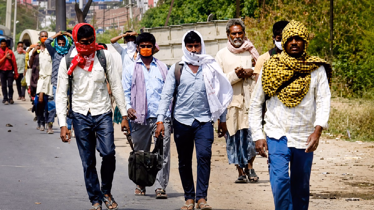 राष्ट्रीय सर्वे: देश में हर दूसरा ग्रामीण काम-धंधे के कारण अपने गांव से दूर, इनके सामने सबसे ज्यादा बाधा
