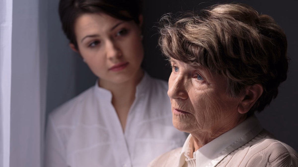 Alzheimer: अब खून की जांच से पकड़ में आ सकता है अल्जाइमर, दिमाग की कोशिकाओं से जुड़े खास RNA मार्कर की पहचान