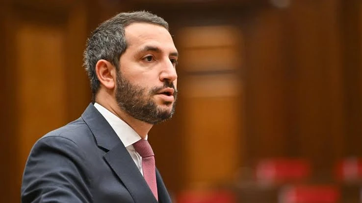 «Ժողովուրդ». ՔՊ-ում Ռուբինյանի շուրջ կոնսենսուս է ձևավորվել․ իշխանությունը վերաձևավորում է ԱԺ ղեկավարությունը