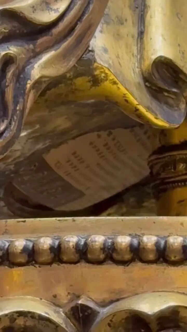 国家一级文物上现TCL广告字样 中国工艺美术馆回应