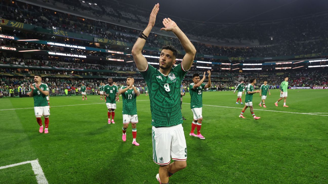 Mexico's World Cup reunited team and country, crea...