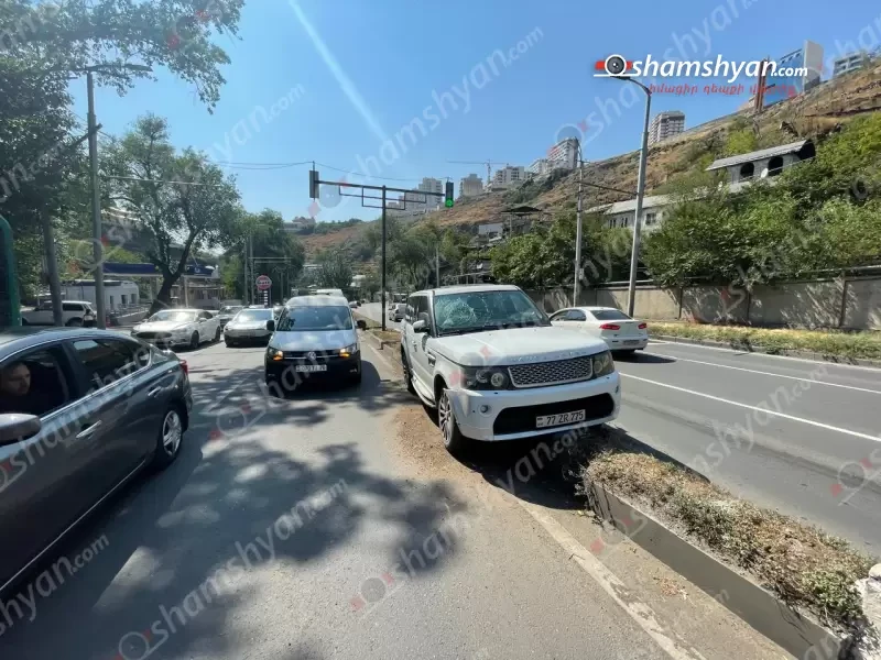 Range Rover-ը «Բելաջիո» ռեստորանի մոտ հայտնվել է բաժանարար գոտու գազոնում. կա վիրավոր