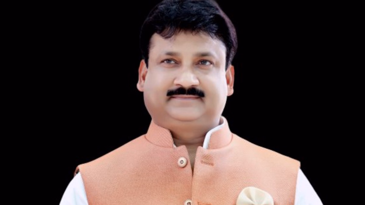 ED: सपा के पूर्व  MLA दीप नारायण सिंह के 11 ठिकानों पर छापेमारी, अवैध धन छिपाने के लिए बनाईं शेल कंपनियां