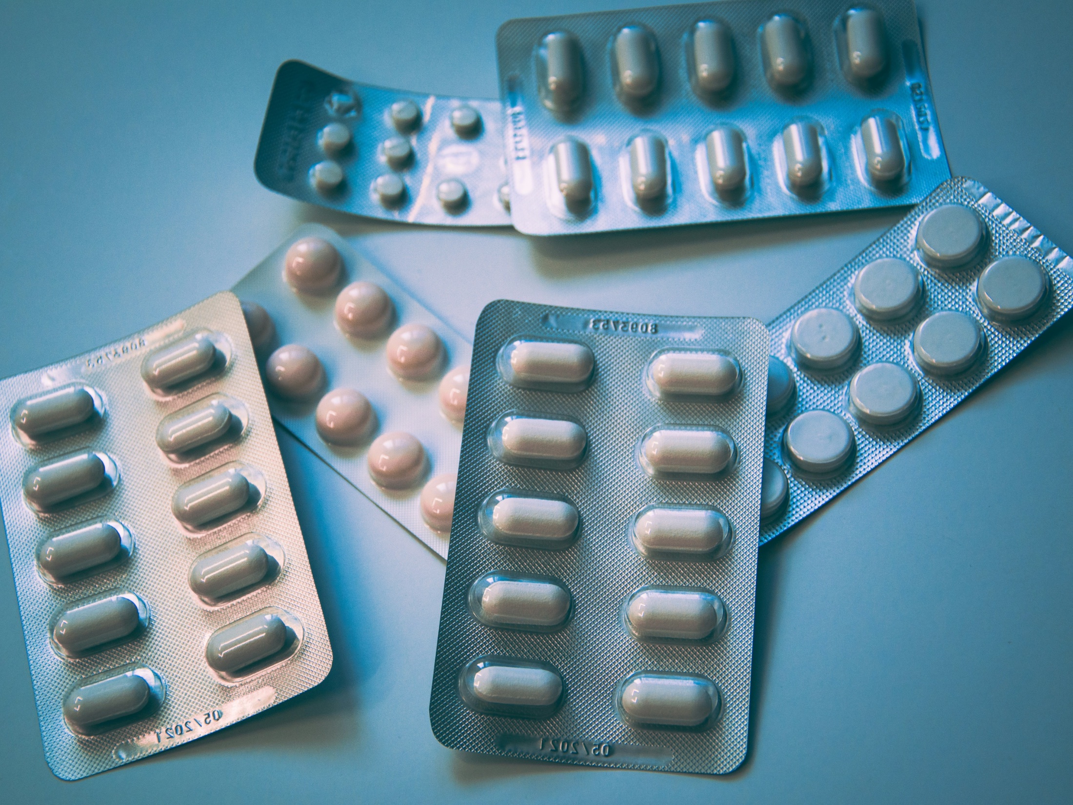 AWS GraphRAG deployment cuts drug research cycles by 87%