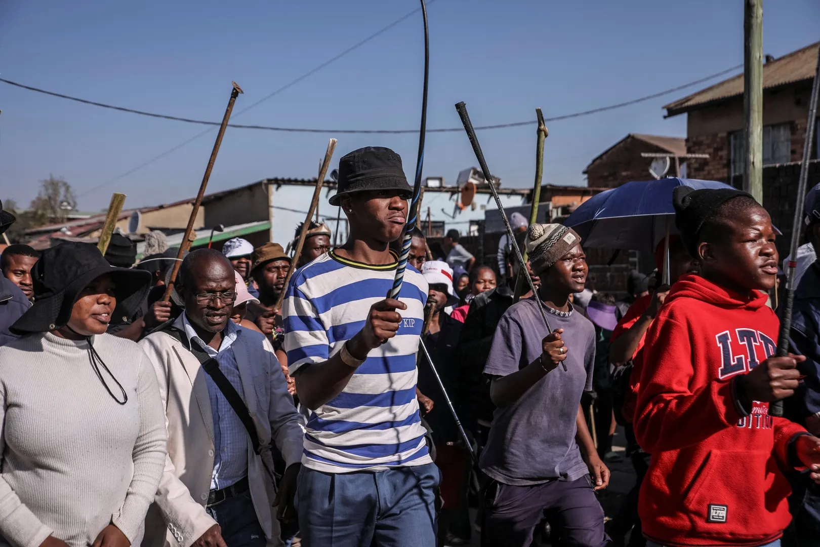 Tense standoff at an anti-migrant protest in a South African town