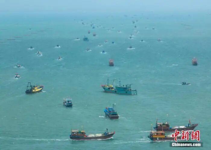 “南海仲裁案裁决”出台十年：闹剧一场，贻害无穷