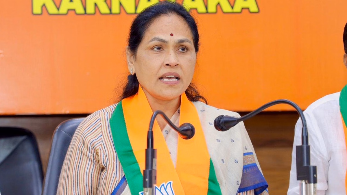 कर्नाटक PRC पर घमासान: शोभा करंदलाजे की अमित शाह से दखल की मांग; किसे बताया राष्ट्रीय सुरक्षा के लिए खतरा?