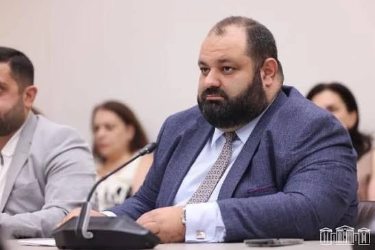 «Հրապարակ»․ Ով կնշանակվի «Արարատցեմենտ» գործարանի ժամանակավոր կառավարիչ