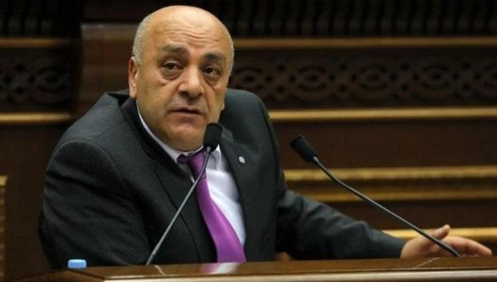 «Հրապարակ»․ ՍԴ դատավոր Արթուր Վաղարշյանի վախը բռնել են