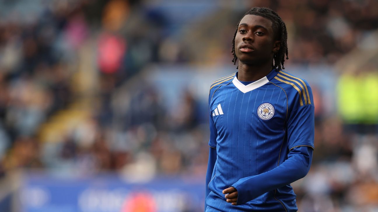 Man City beat Arsenal to signing of teen Monga