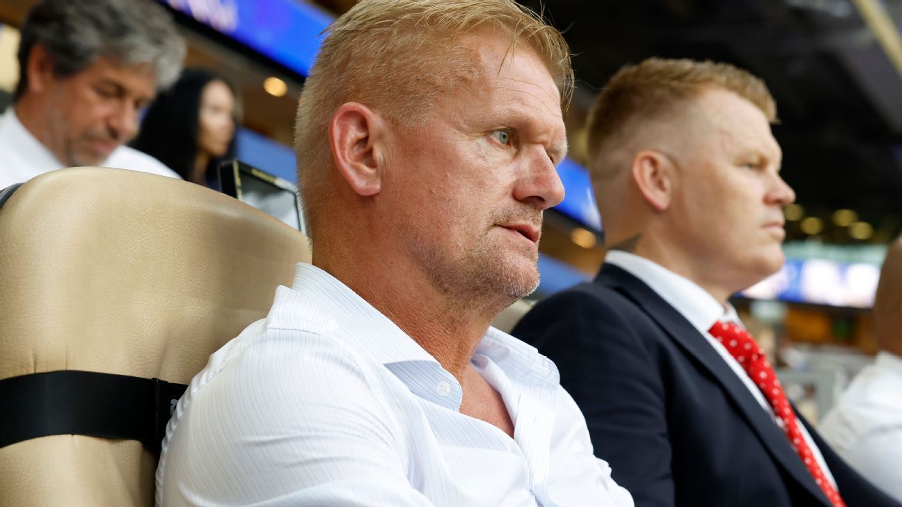 Haaland Sr: Norway 'robbed' in QF, 'well done ref'...