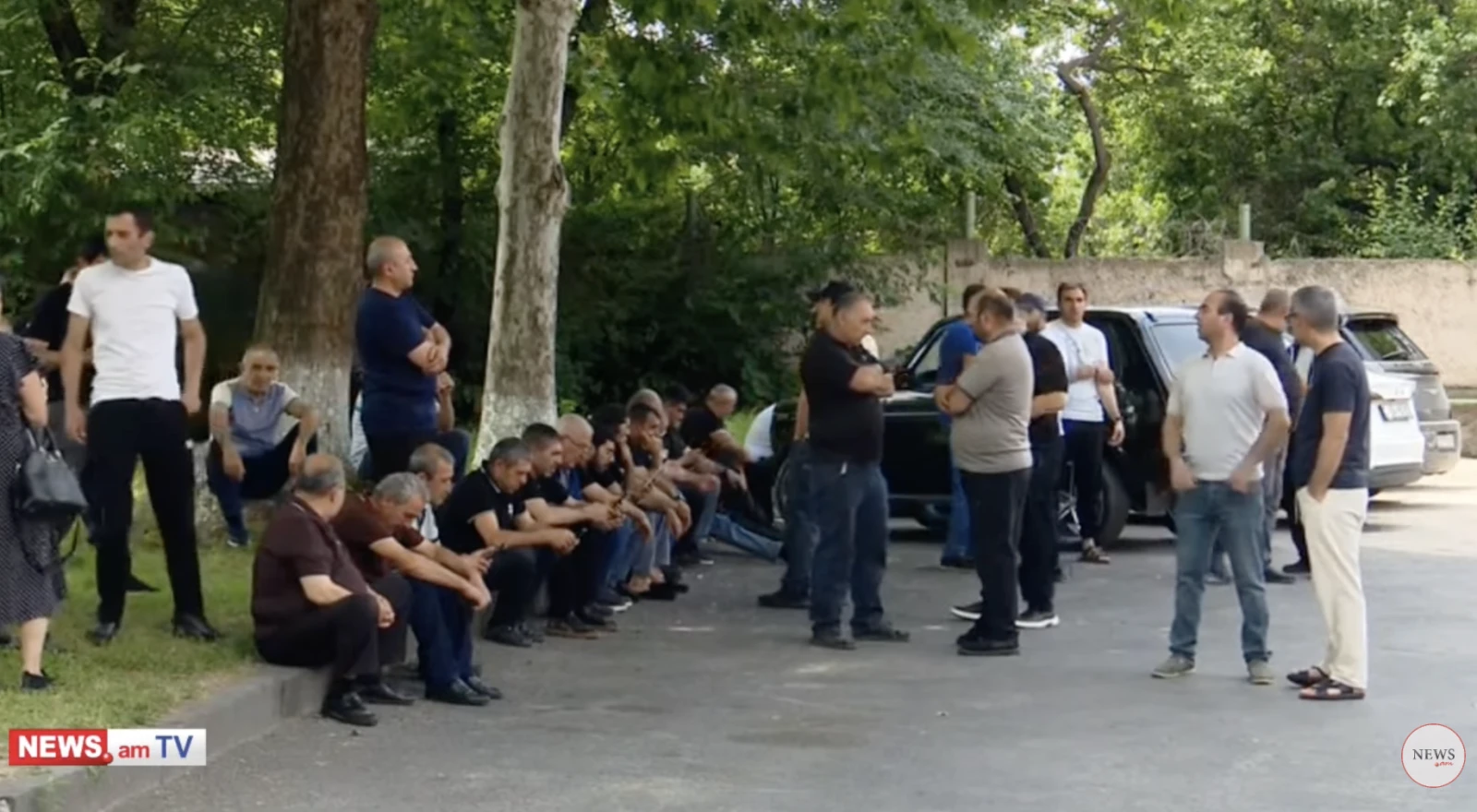 Աբովյանի քննչականի մոտ արդյունքի չհասնելով՝ «Մուլտի Սթոունի» աշխատողները գնում են Երևան – Սևան ճանապարհը փակելու