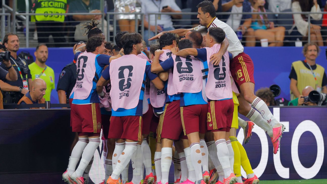 Spain end France's bid for 3rd-straight WC final