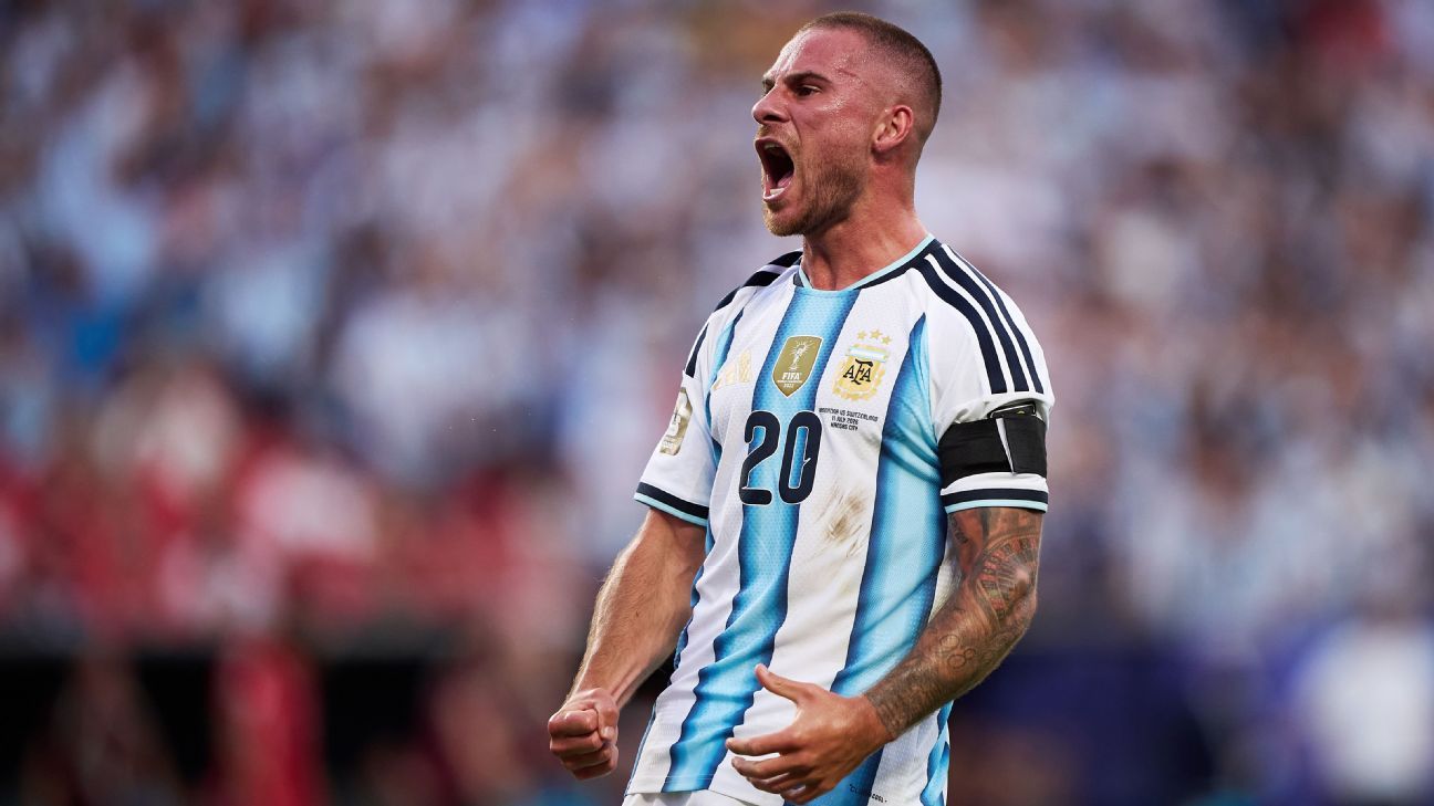Argentina inspired by Maradona for England clash