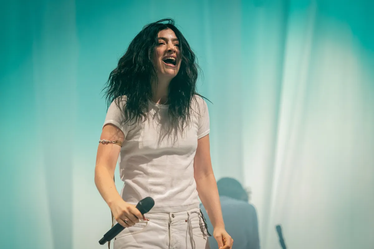 Lorde says AI glasses are ‘not sexy’