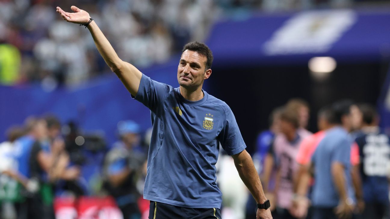 Copy of Scaloni's Argentina 'smelt blood' to book WC final...