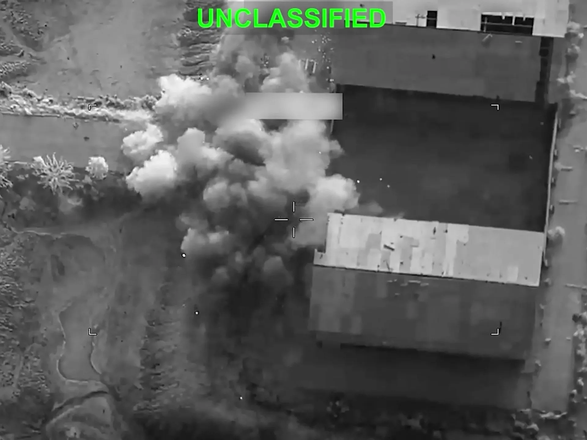 US launches new attacks on Iran as Tehran targets Gulf sites
