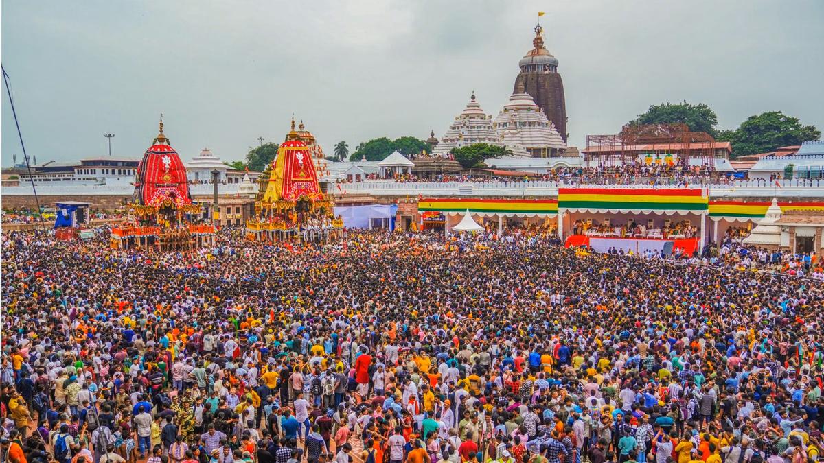 ओडिशा: पुरी रथ यात्रा में भारी भीड़ से भगदड़ जैसी स्थिति, एक की मौत, कई श्रद्धालु अस्पताल में भर्ती