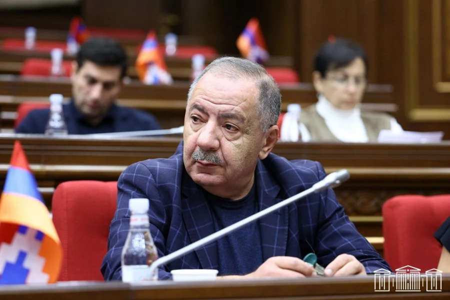 Այս փուլում իմ պարտքն է լինել թիմի հետ, հատկապես՝ Իշխան Սաղաթելյանի և Նարեկ Կարապետյանի կողքին. Վարդանյան