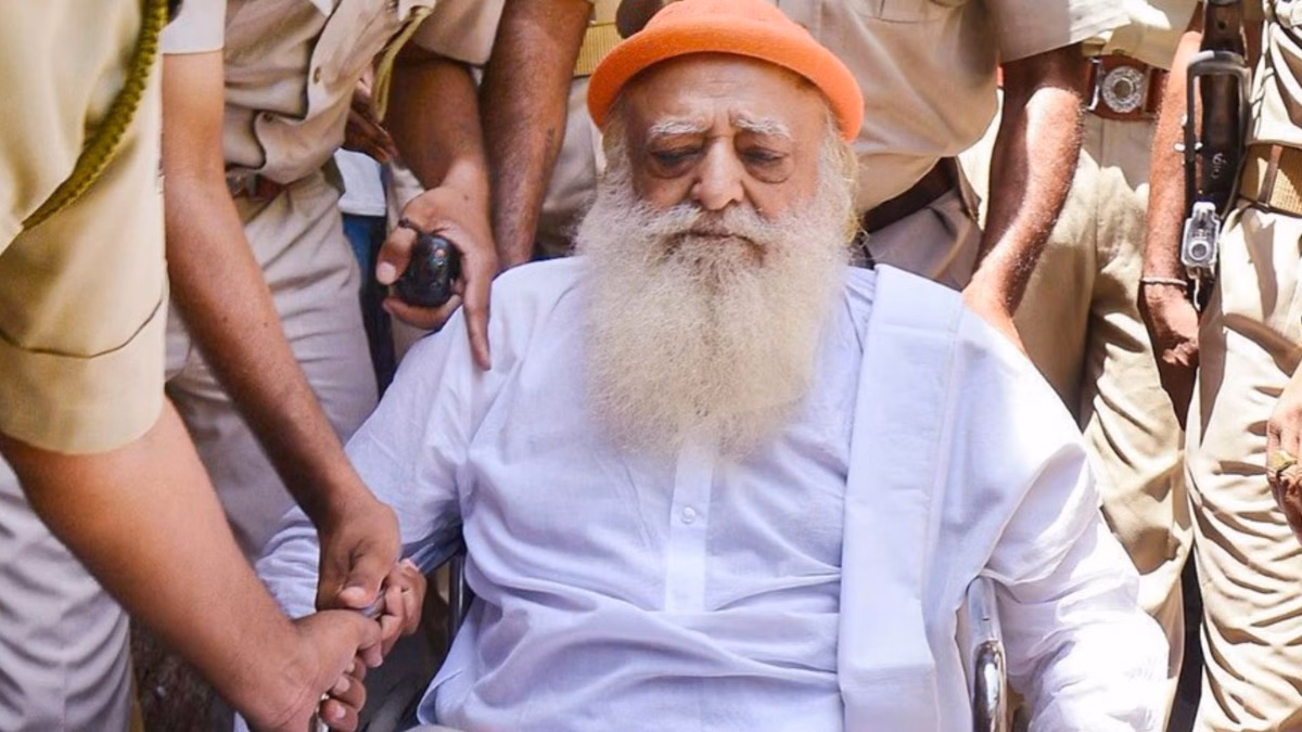 Supreme Court: आसाराम की अंतरिम जमानत पर सुप्रीम कोर्ट सख्त, राजस्थान सरकार से मांगी मेडिकल रिपोर्ट