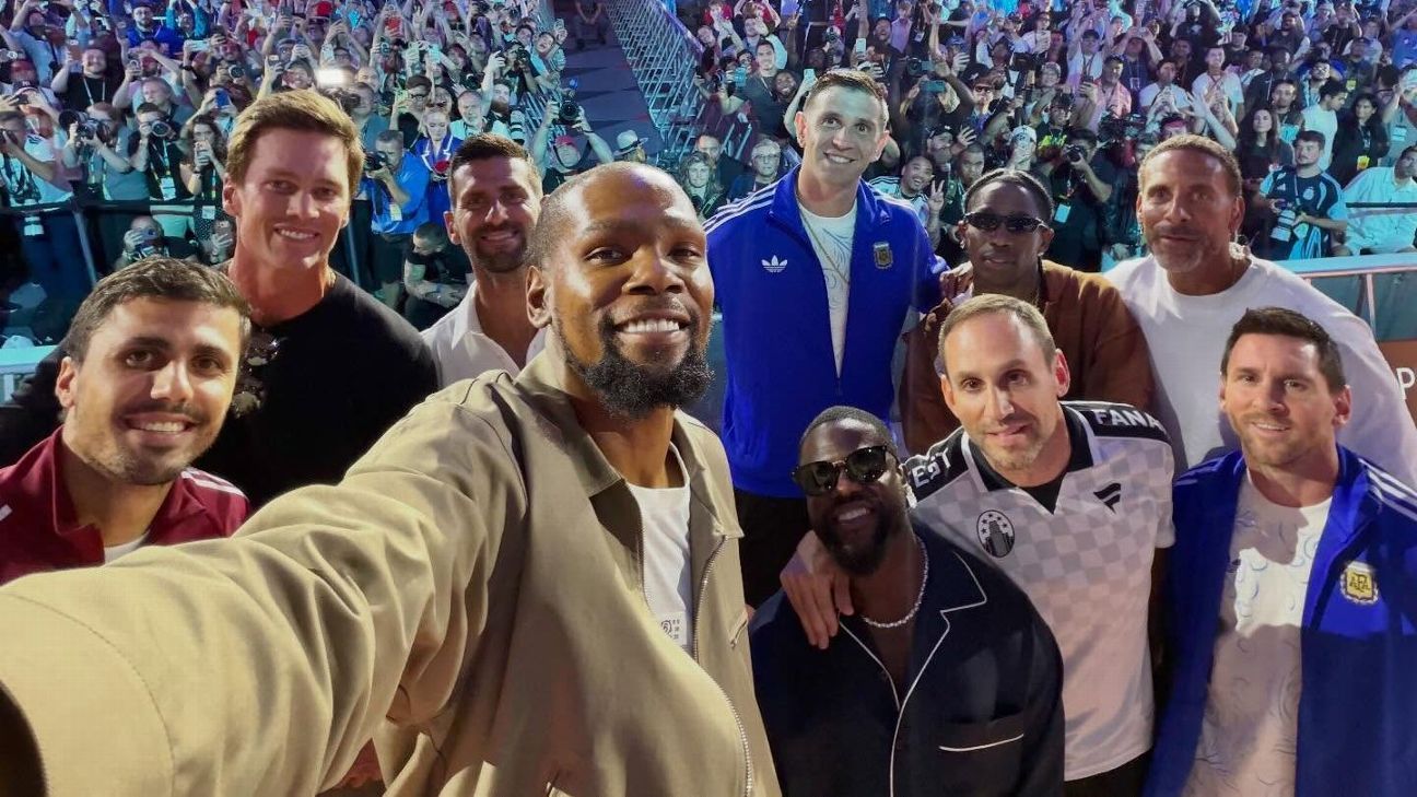World Cup Daily live: Messi, Brady in KD's all-sta...