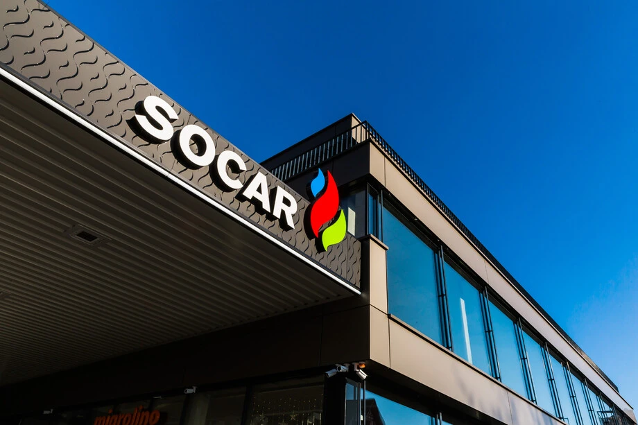 Ադրբեջանի կառավարությունն ու SOCAR-ը մոտ 500․000 դոլար են պարտք էլիտար գորգերի համար