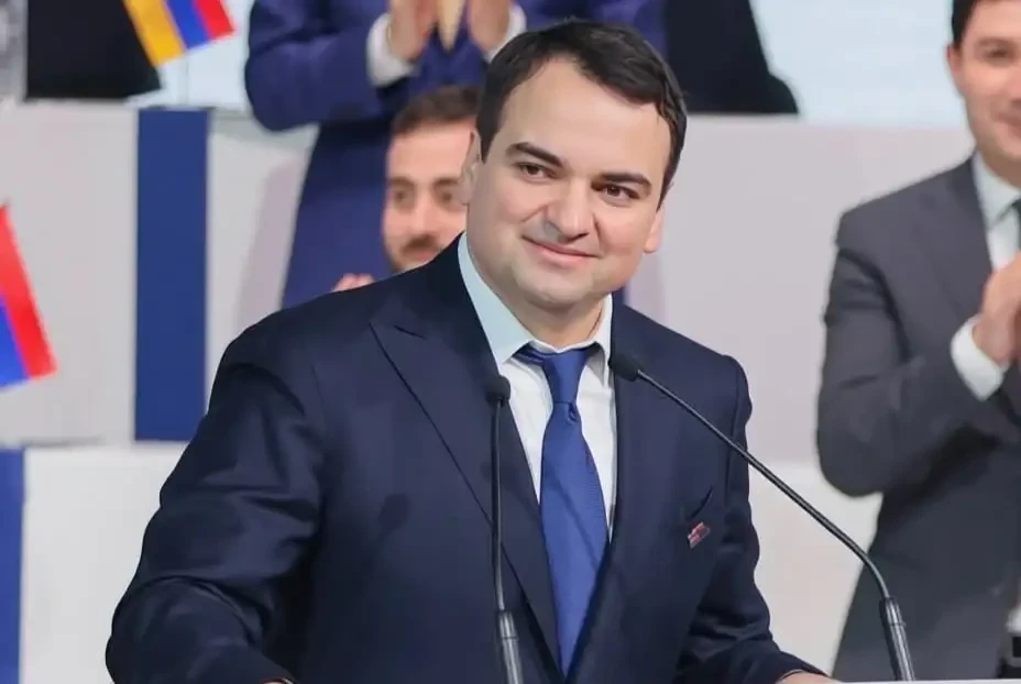 Նարեկ Կարապետյանին պատգամավորական անձեռնմխելիությունից զրկելու հարցի քննարկումը հետաձգվեց