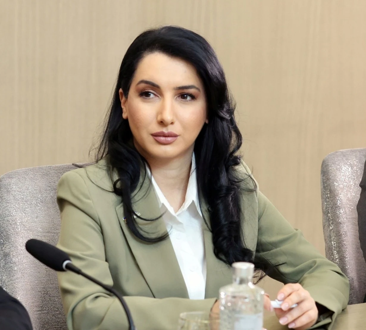 «Վախկոտ, փոքրիկ խմբակը շարունակում է փորձել հետապնդումներով ճնշել, վախեցնել մեզ»․ Ղահրամանյան