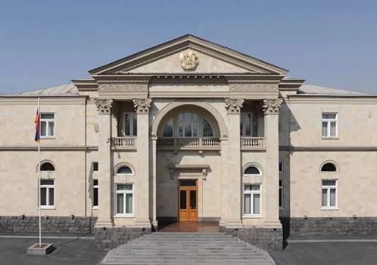 ՀՀ նախագահի ինստիտուտը՝ թափանցիկության և արդյունավետության ճգնաժամում. «Ժողովուրդ»