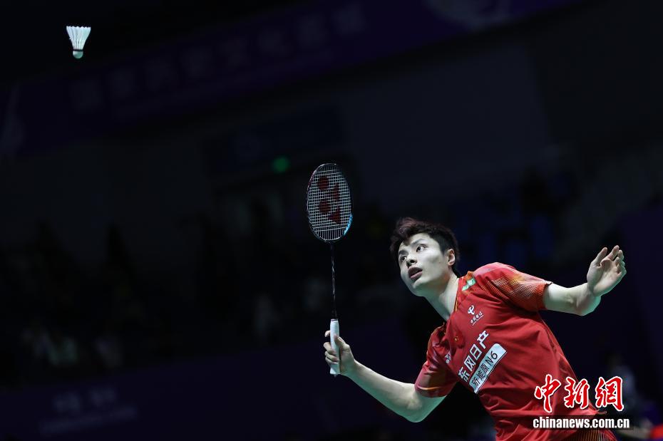 2026中国羽毛球公开赛激战正酣 中国男单石宇奇晋级八强