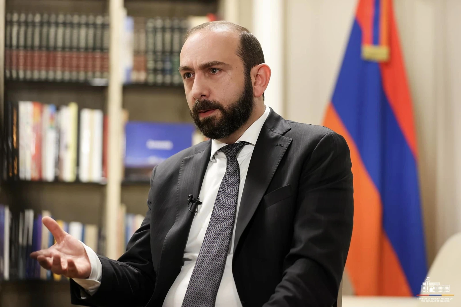 Հայաստանը պատրաստ է Ռուսաստանի հետ համատեղ ավարտել Գյումրի-Կարս երկաթուղու հատվածի կառուցումը․ ԱԳՆ