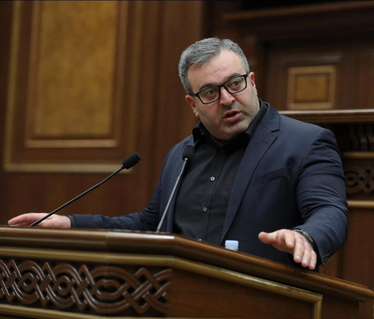 Даниелян: Водители бьют тревогу - с КПП «Баграташен» возвращают экспортируемую в Россию клубнику