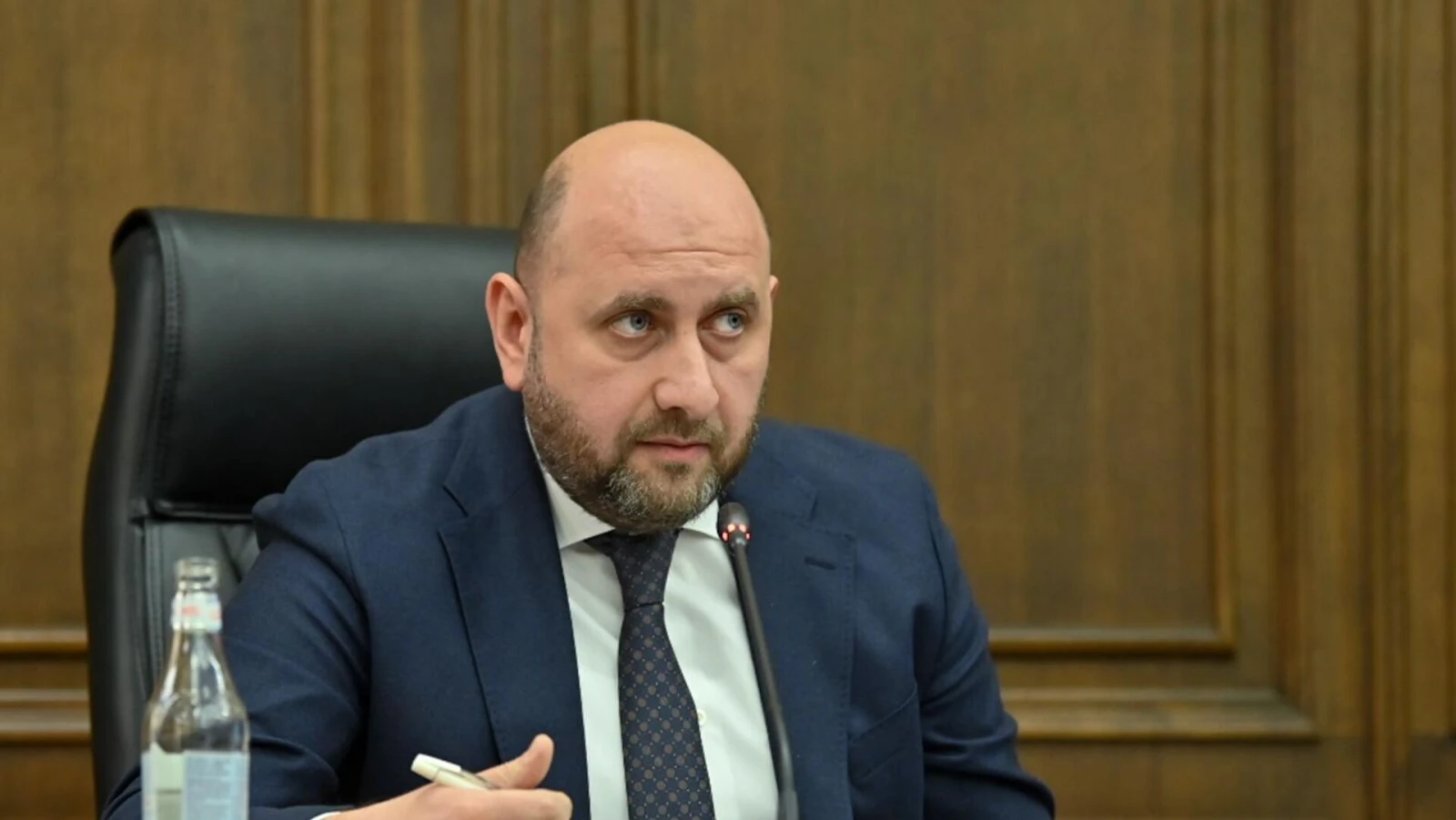 ЦБ Армении: Ревальвация драма к доллару связана с крупными финансовыми поступлениями из-за рубежа