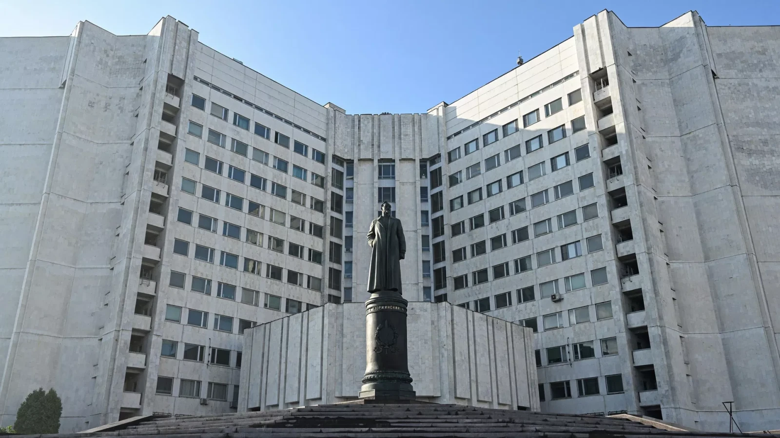 ԵՄ-ում գիտակցում են Հայաստանում խոր տնտեսական ճգնաժամի անխուսափելիությունը․ ՌԴ ԱՀԾ