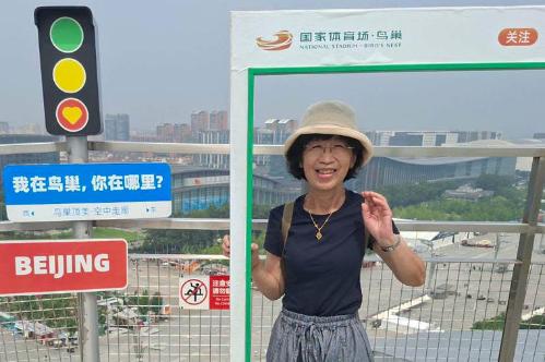 石泰峰在机关党建工作经验交流座谈会上强调 深入学习贯彻习近平党建思想 不断开创机关党建工作新局面