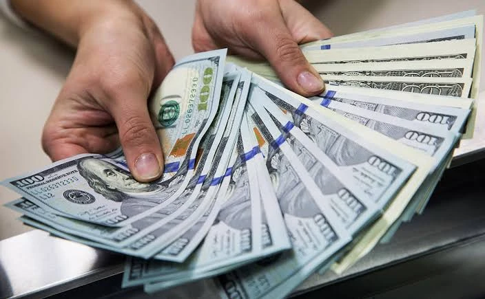 Ռուբլու, դոլարի եւ եվրոյի փոխարժեքները նվազել են