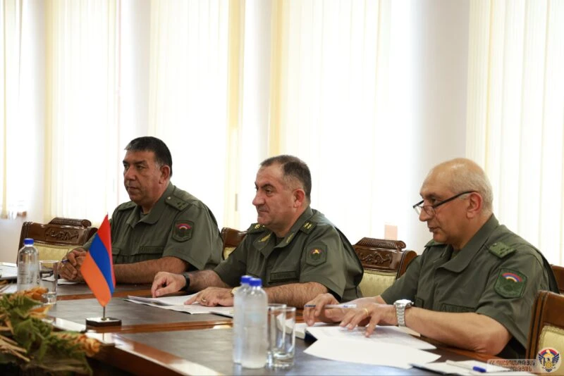 ԳՇ պետն ու Կարմիր խաչի ղեկավարը քննարկել են համագործակցության ուղղություններին առնչվող հարցեր