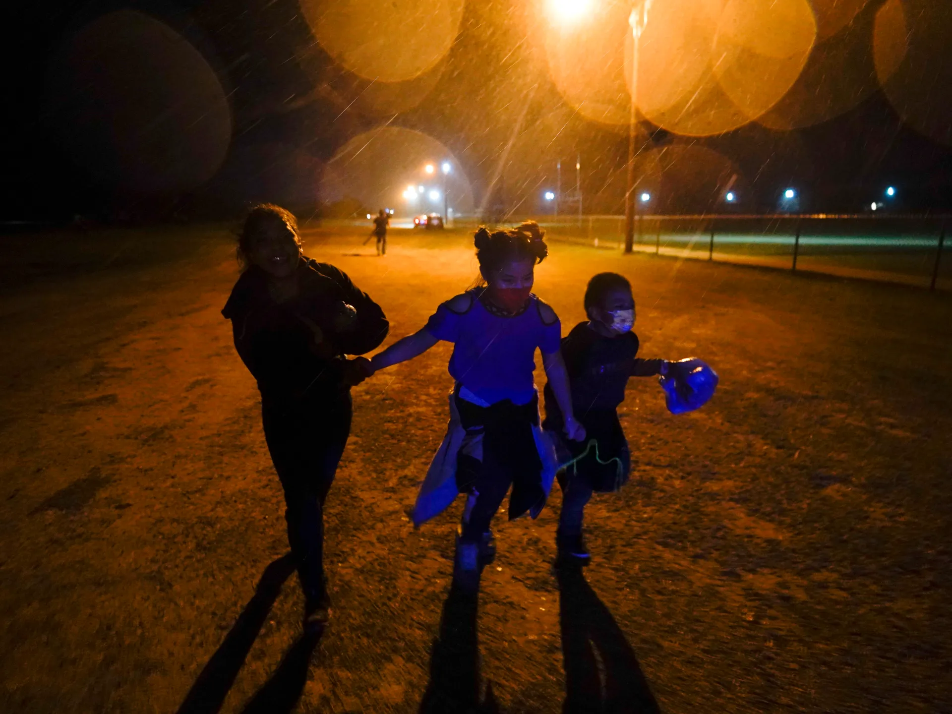 Children face higher threat of US deportation as legal support deal expires