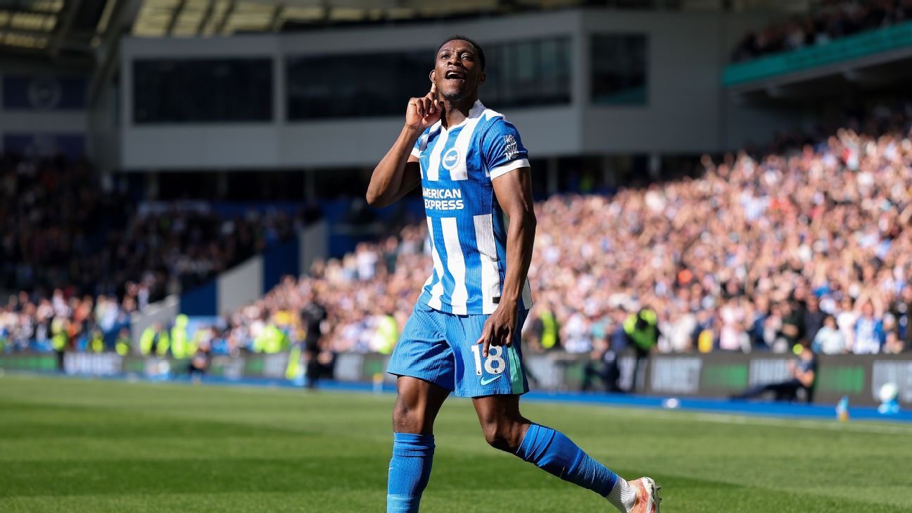 Chelsea sign Danny Welbeck from Brighton