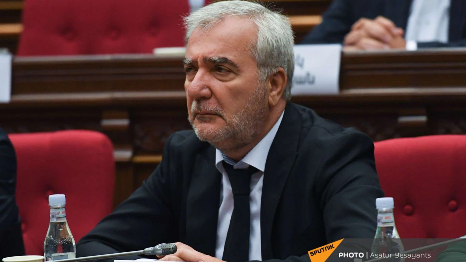 Հոկտեմբերի 27-ի գործով դեռ վկաներ կան, օրինակ, ու՞ր է Ալիկ Հարությունյանը, դատավոր Ուզունյանը