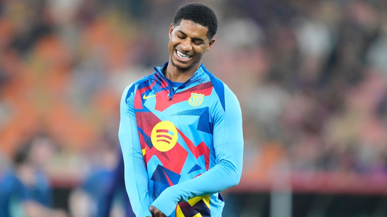 Transfer rumors, news: Fenerbahce eye Man United's Rashford